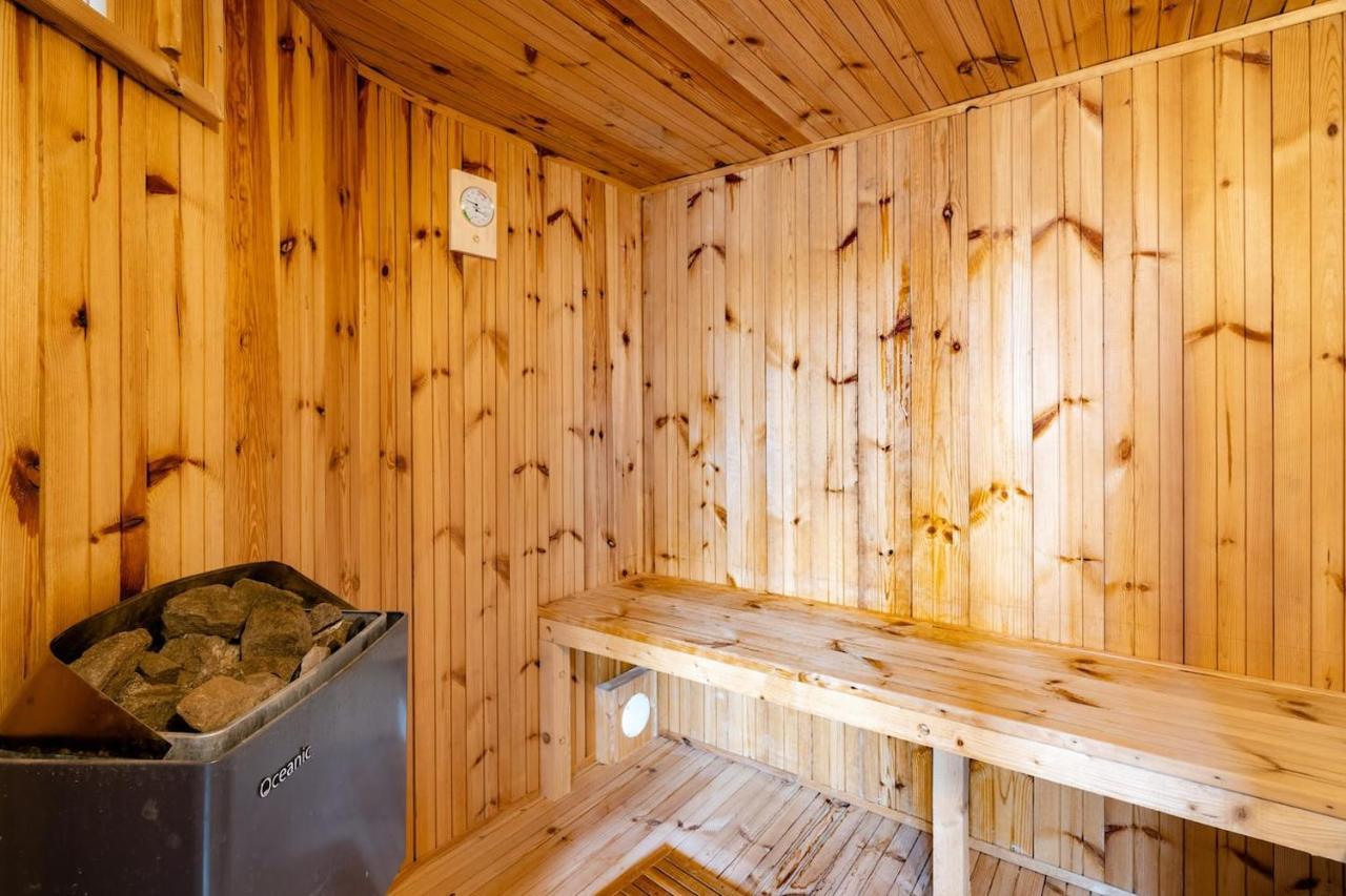 Ecrin Balneo Sauna A Thollon Apartment Exterior photo